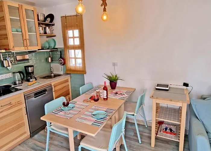 Lejlighed Casa De Tom - - Glasfaserinternet - Pool *